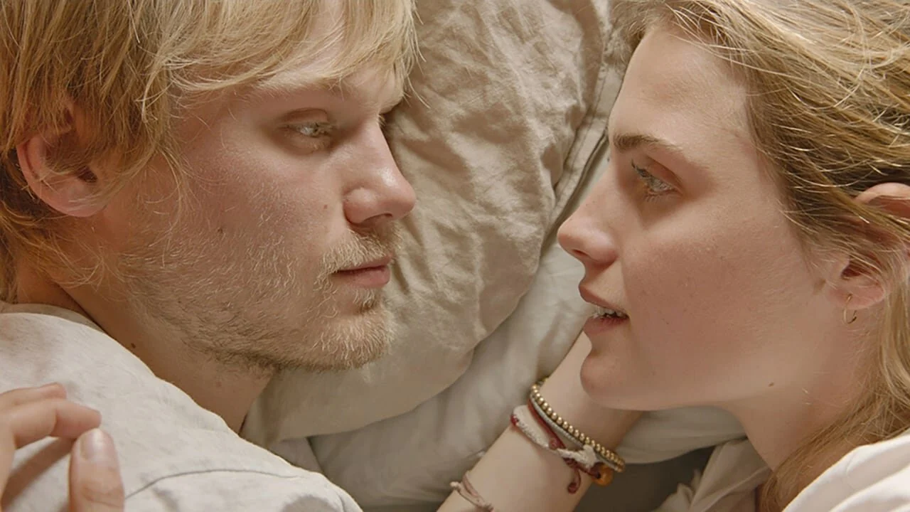 Фильм Романтики «303» (2018)